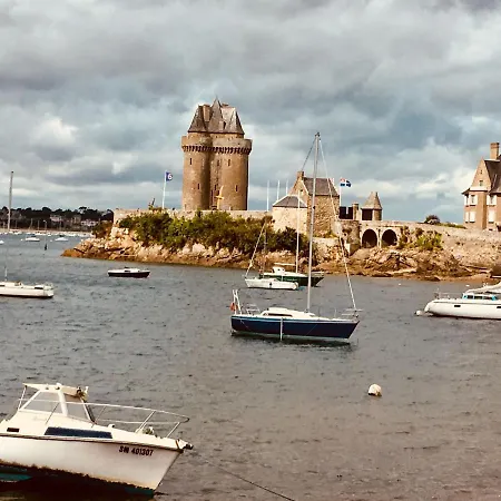 La Petite Amelia *