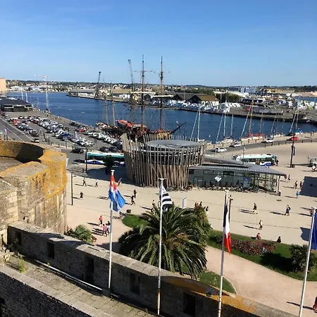 La Petite Amelia *